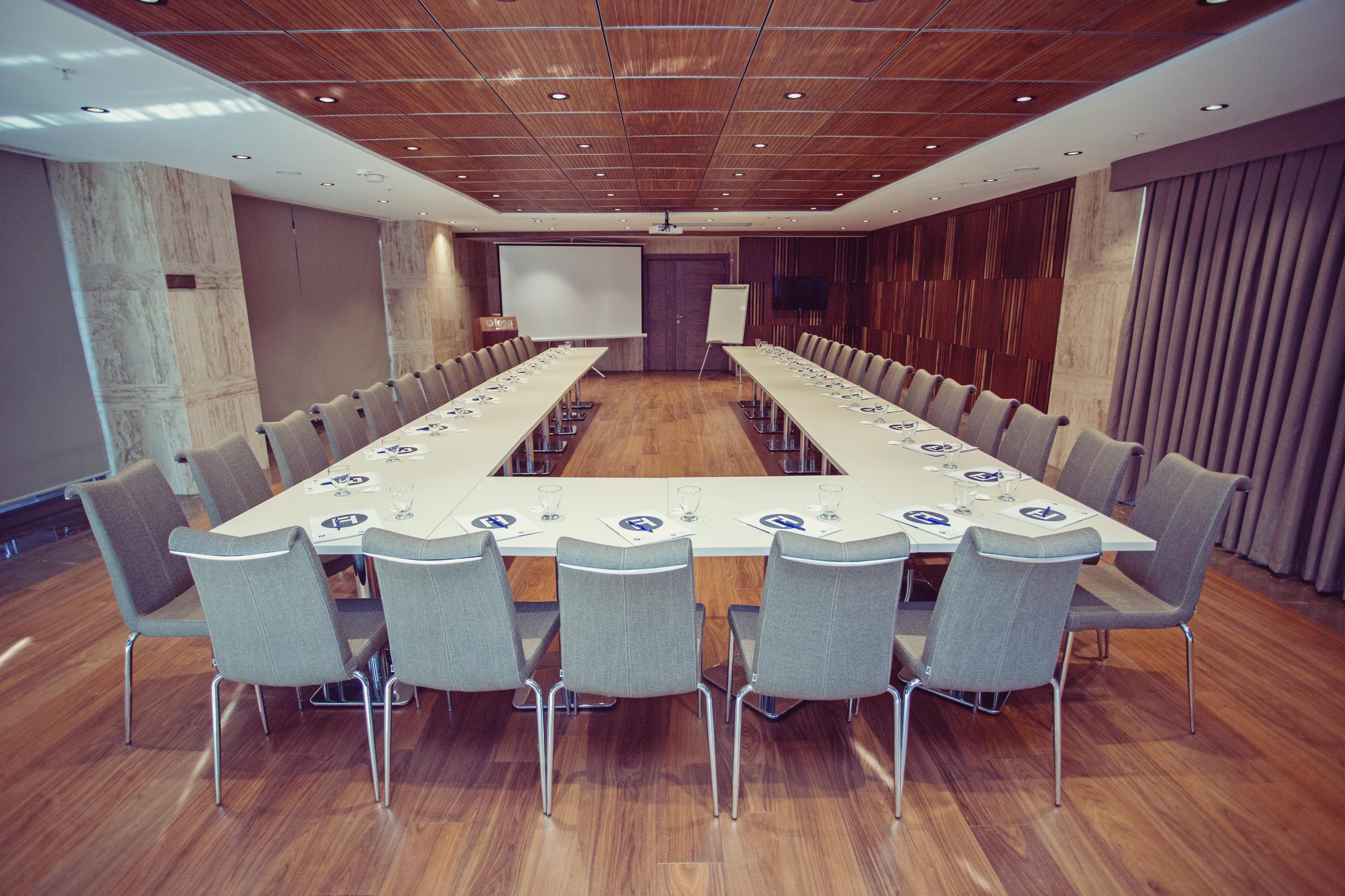 Fesa Business Hotel Gebze Bagian luar foto