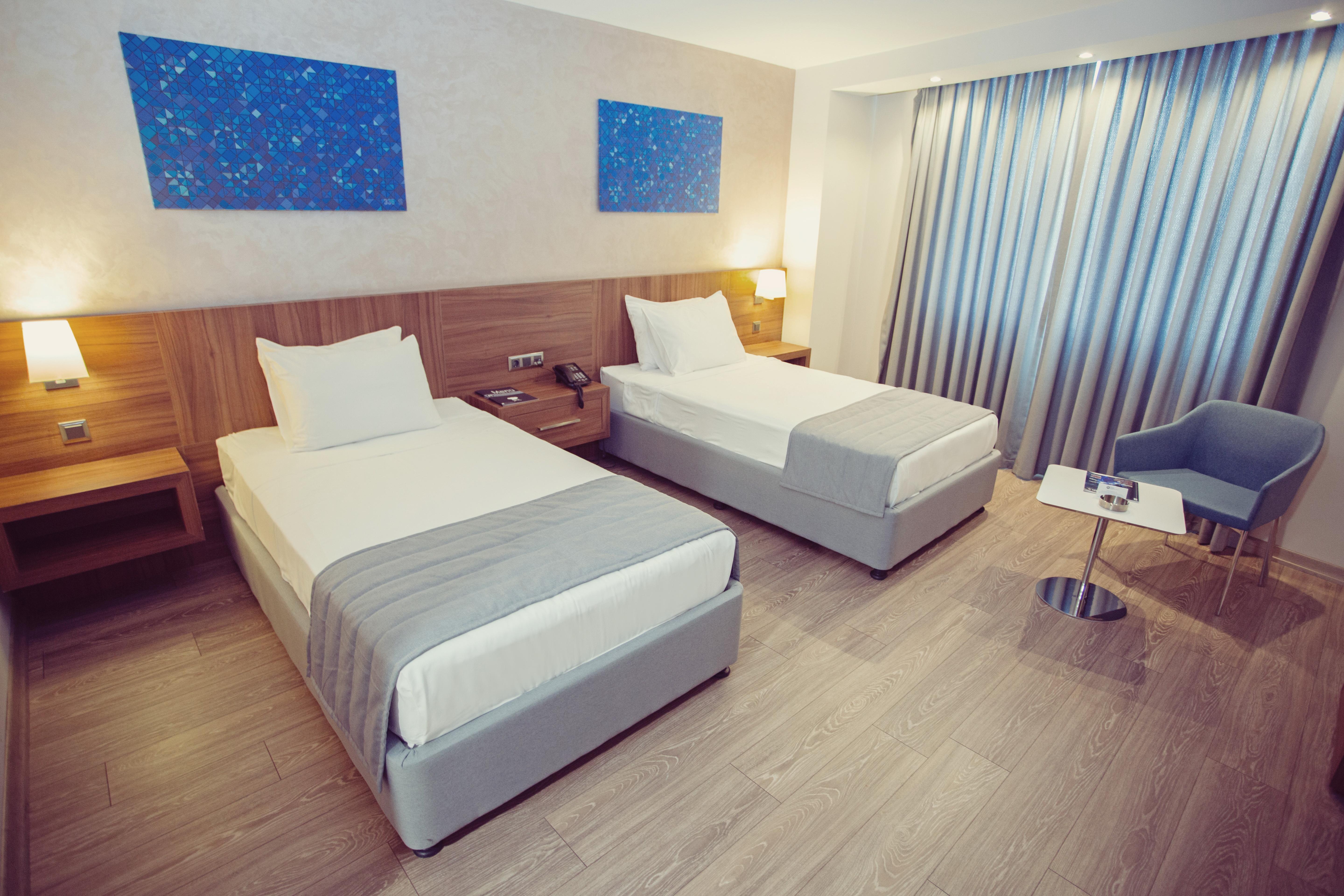 Fesa Business Hotel Gebze Bagian luar foto