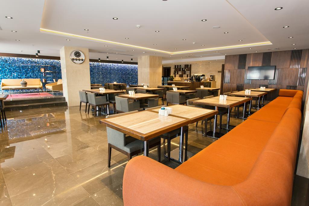 Fesa Business Hotel Gebze Bagian luar foto