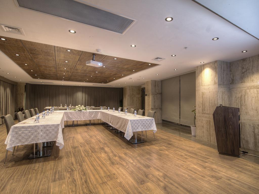 Fesa Business Hotel Gebze Bagian luar foto